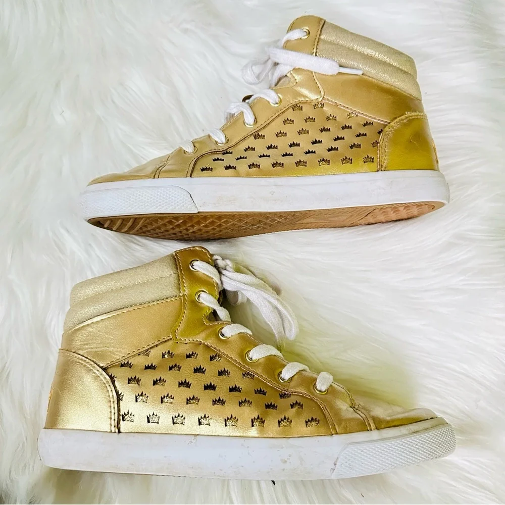 Disney D-Signed Crownin Around Gold Metallic Crown High Top Shoes, 3